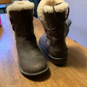 Ugg boots. Like new. Maybe worn 5 times. Feels more like a 10.5.